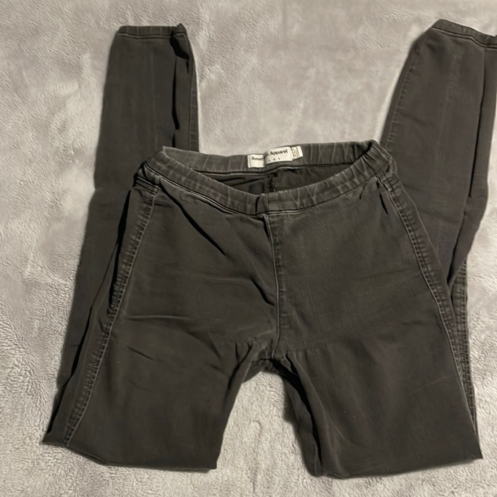 Worn jeggins